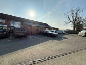 Unit 1-9 Alsager Rd, Sandbach en alquiler Foto del edificio- Imagen 2 de 8