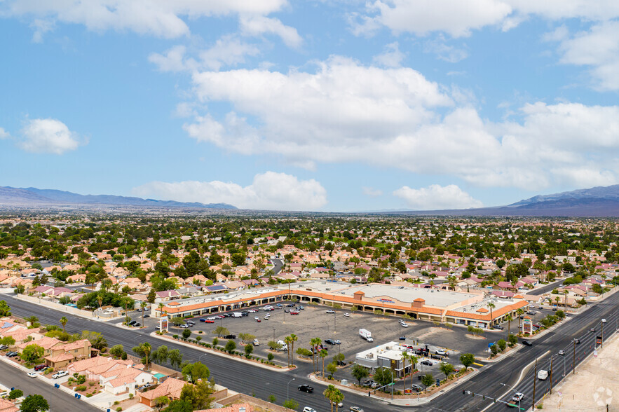 4858-4920 W Lone Mountain Rd, Las Vegas, NV en venta - Foto del edificio - Imagen 3 de 4