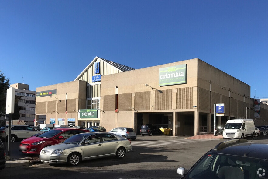 Avenida de Bucaramanga, 2, Madrid, Madrid en alquiler - Foto del edificio - Imagen 2 de 4