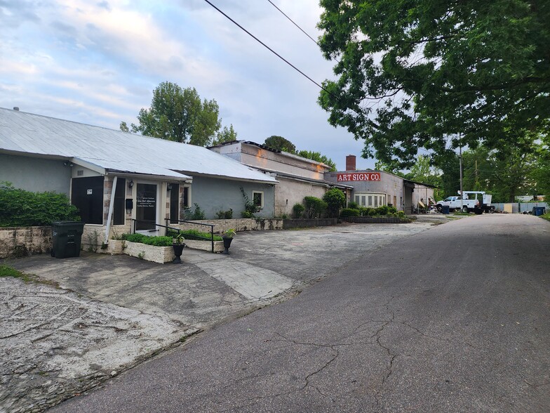 207 S Goley St, Durham, NC en alquiler - Foto del edificio - Imagen 2 de 3