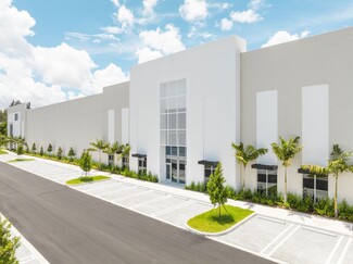 Más detalles para 12700 NW Le Jeune Rd, Opa Locka, FL - Nave en alquiler