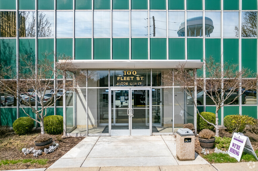 100 Fleet St, Pittsburgh, PA en alquiler - Foto del edificio - Imagen 3 de 10