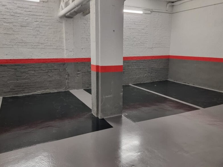Edificio residencial en Granollers, Barcelona en venta - Foto del edificio - Imagen 3 de 4