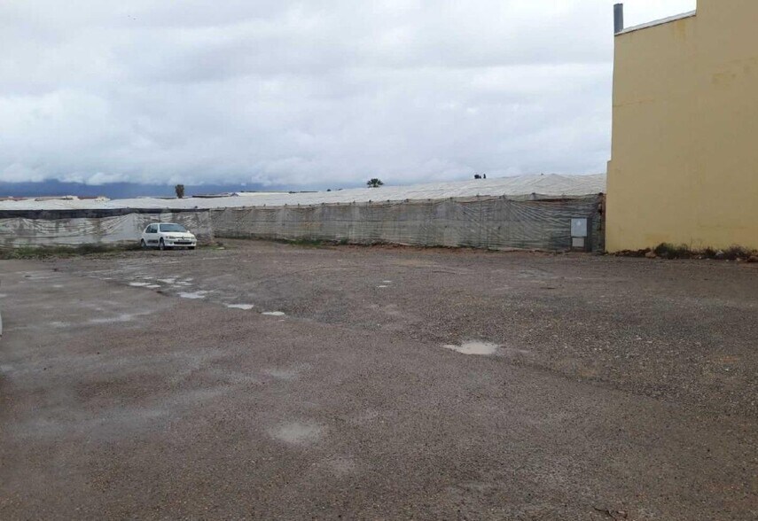 Terreno en El Ejido en venta - Foto del edificio - Imagen 3 de 5