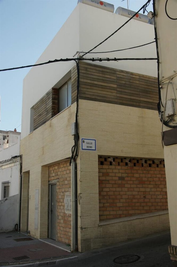 Chiclana de la Frontera, CAD 11130 - Unidad 1 - - Foto del interior - Image 1 of 3