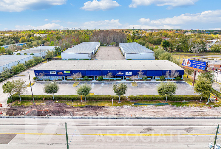 1468 N Goldenrod Rd, Orlando, FL en alquiler - Foto del edificio - Imagen 1 de 2