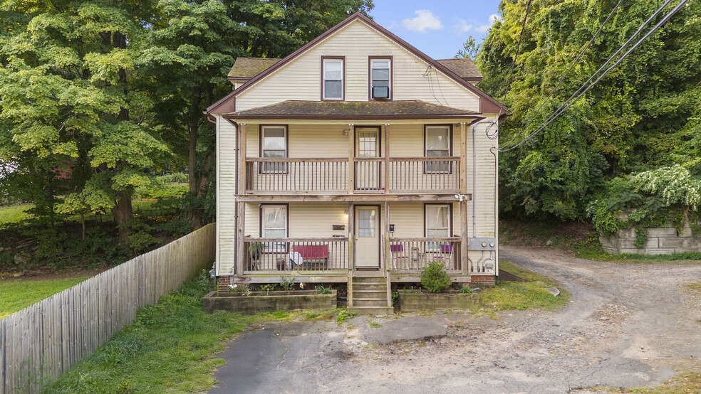 211 Park St, Bristol, CT en venta - Foto principal - Imagen 1 de 10