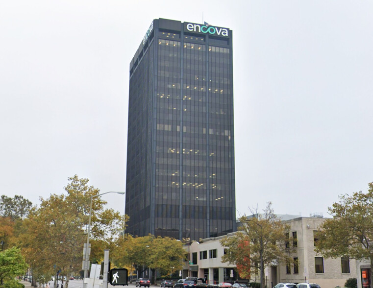 471 E Broad St, Columbus, OH en alquiler - Foto del edificio - Imagen 2 de 6