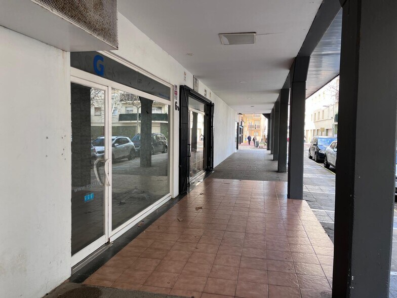 Local en Palamós, Gerona en alquiler - Foto del edificio - Imagen 2 de 4
