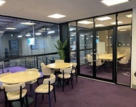 1 Triumph Rd, London en alquiler Foto del interior- Imagen 2 de 4