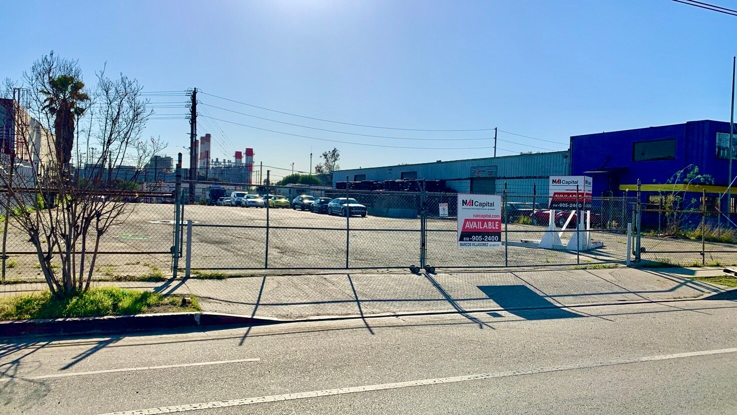 9833 Glenoaks Blvd, Sun Valley, CA en venta Foto del edificio- Imagen 1 de 1