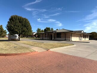 Más detalles de 520 Pointe Parkway Blvd, Yukon, OK - Oficina en venta