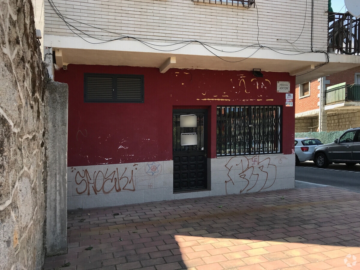 Travesía Antón, 1, Moralzarzal, MAD 28411 - Unidad Puerta 01, Esc. 1 - - Foto del interior - Image 2 of 2
