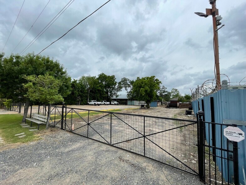 Industrial Warehouse & Land cartera de 2 inmuebles en venta en LoopNet.es - Foto principal - Imagen 2 de 2