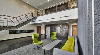 Más detalles de Central Blvd, Solihull - Oficina en alquiler
