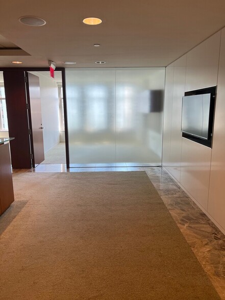 800 Connecticut Ave NW, Washington, DC en alquiler - Foto del interior - Imagen 2 de 19