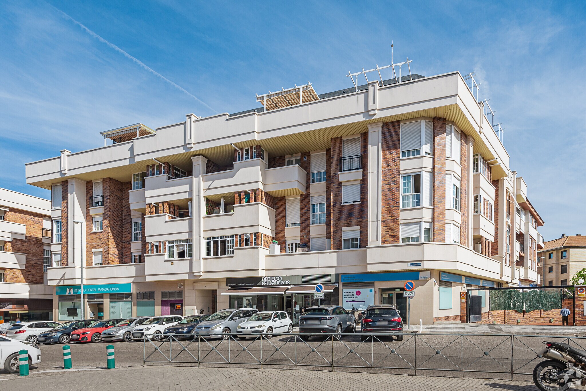 Calle Puerto de los Leones, 8, Majadahonda, Madrid en venta Foto principal- Imagen 1 de 3