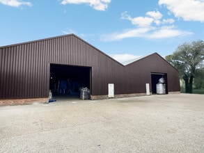 62-70 Fowler Rd, Ilford en alquiler Foto del edificio- Imagen 1 de 5