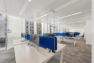 34-40 Rue Guynemer, Issy-les-Moulineaux en alquiler Foto del interior- Imagen 1 de 2