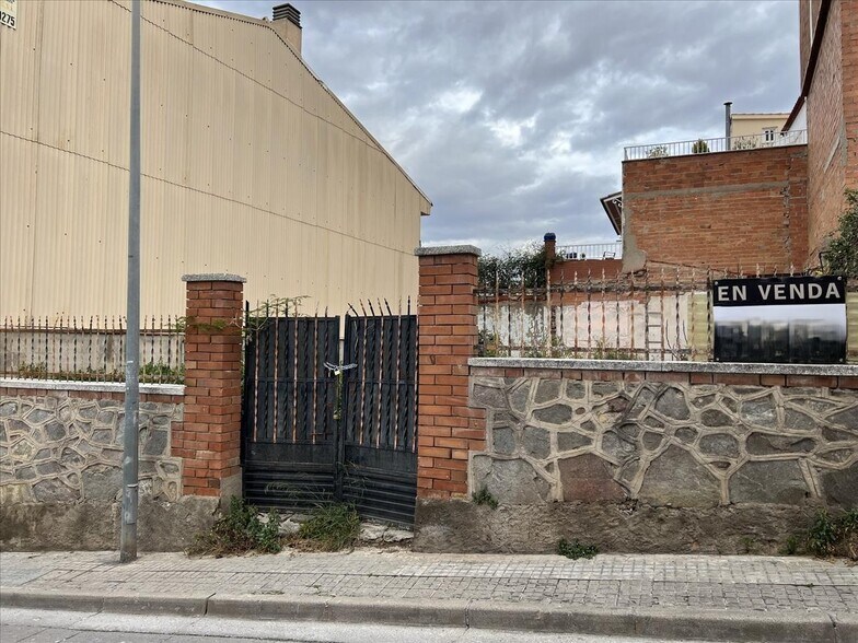 Carrer Alacant, 13, Rubí, Barcelona en venta - Foto del edificio - Imagen 2 de 11
