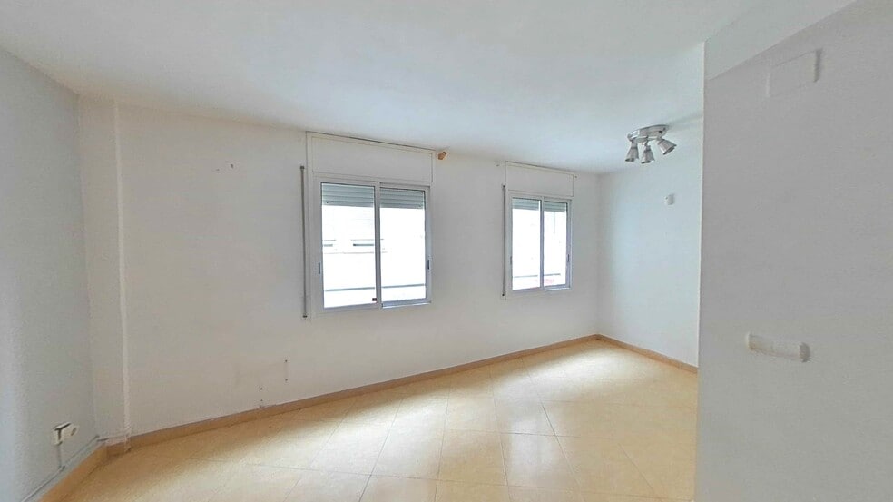 Edificio residencial en Barcelona, Barcelona en venta - Foto del interior - Imagen 2 de 2