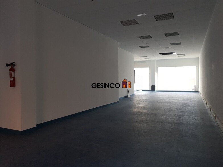 Local en Ontinyent, Valencia en alquiler - Foto del edificio - Imagen 2 de 4