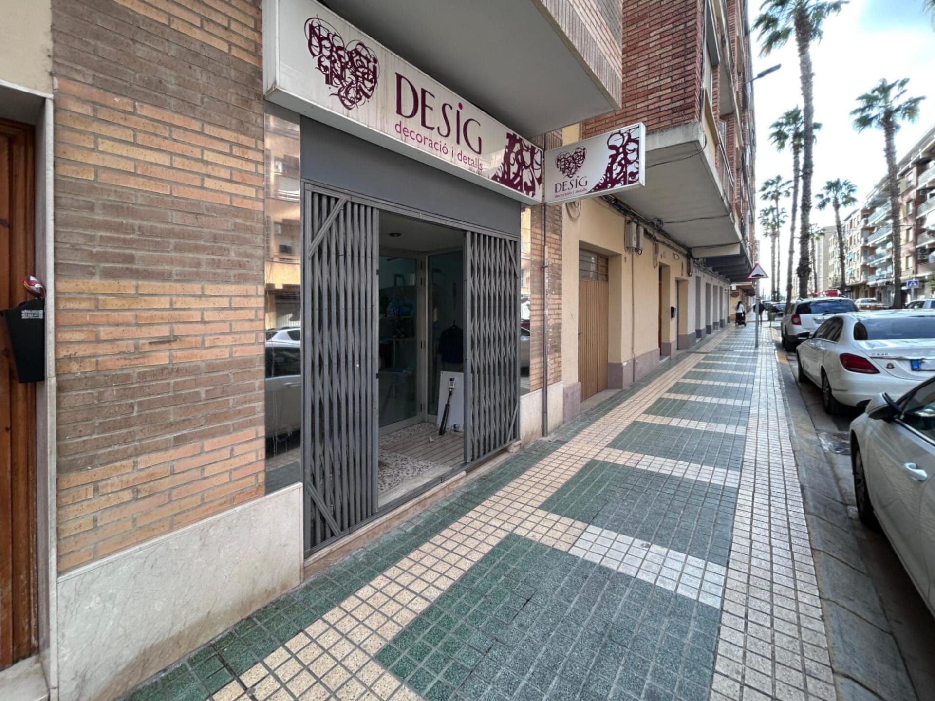 Edificio residencial en Carlet, Valencia en venta Foto del edificio- Imagen 1 de 6