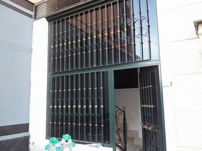 Más detalles de Avenida Constitucion, 17, Talavera de la Reina - Edificio residencial​ en venta