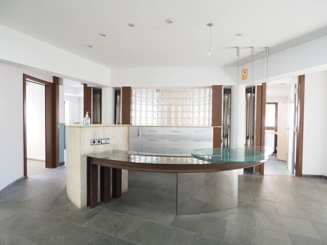 Más detalles de Oficina en alquiler