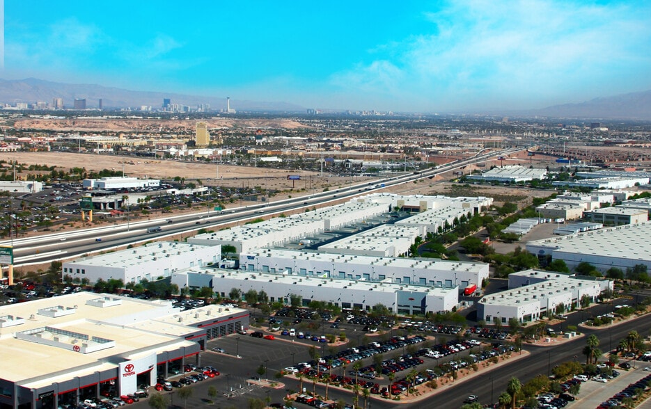 7705 Commercial Way, Henderson, NV en alquiler - Foto del edificio - Imagen 1 de 4