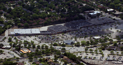 325-615 E Palatine Rd, Arlington Heights, IL - VISTA AÉREA  vista de mapa - Image1