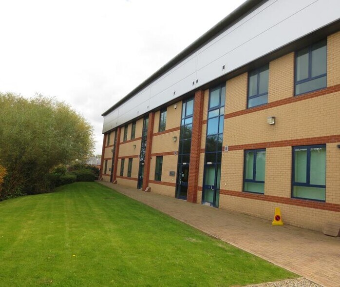 9 George Mann Rd, Leeds en venta - Foto del edificio - Imagen 2 de 3