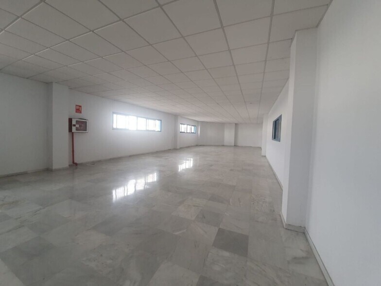 Palillos Dieciocho, Alcala de Guadaira, Polígonos, SEVILLA, Sevilla en alquiler - Foto del edificio - Imagen 2 de 8