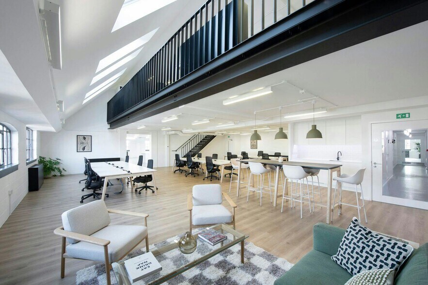 14 Gowers Walk, London en alquiler - Foto del edificio - Imagen 2 de 41