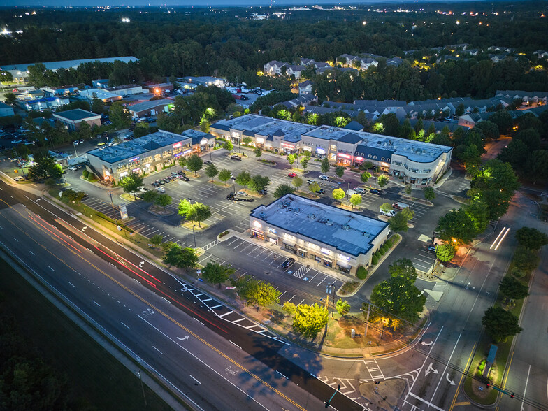 7130 Buford Hwy NE, Doraville, GA en venta - Foto del edificio - Imagen 1 de 15