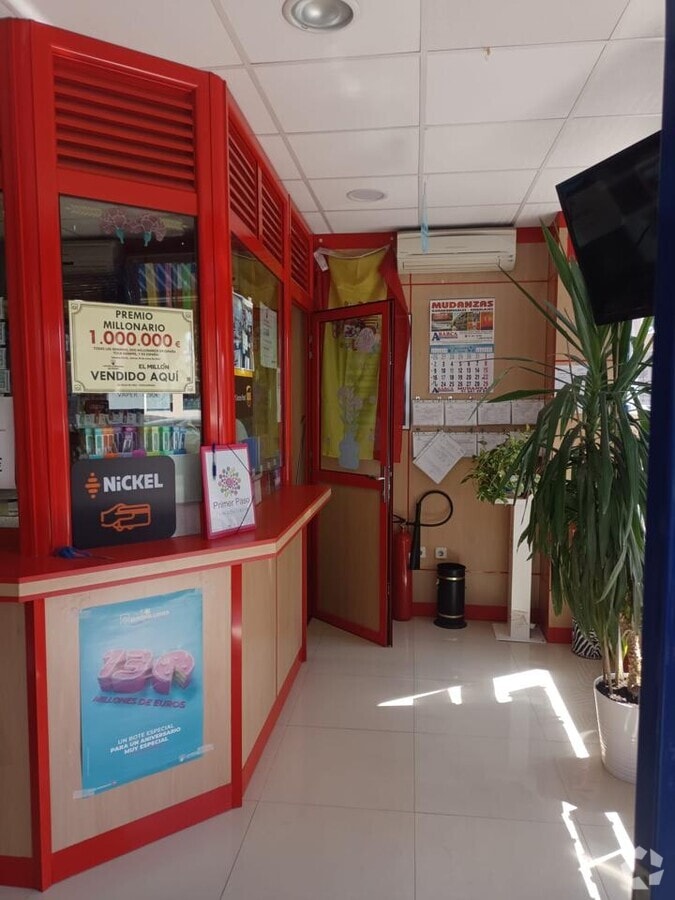 Fuenlabrada, MAD 28945 - Unidad Puerta B, Esc. 1 - - Foto del interior - Image 2 of 4