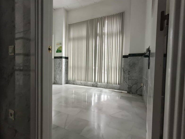 Local en Córdoba, Córdoba en alquiler - Foto del interior - Imagen 3 de 13