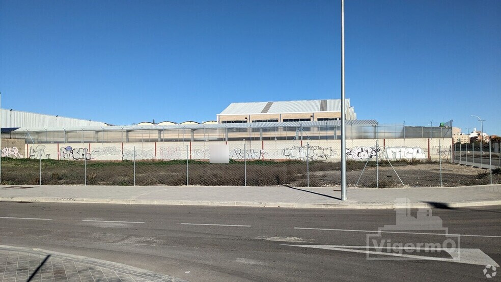 Calle Polo Sur, 21, Torrejón de Ardoz, Madrid en venta - Foto del edificio - Imagen 1 de 8