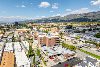 601 S Glenoaks Blvd, Burbank, CA - VISTA AÉREA  vista de mapa