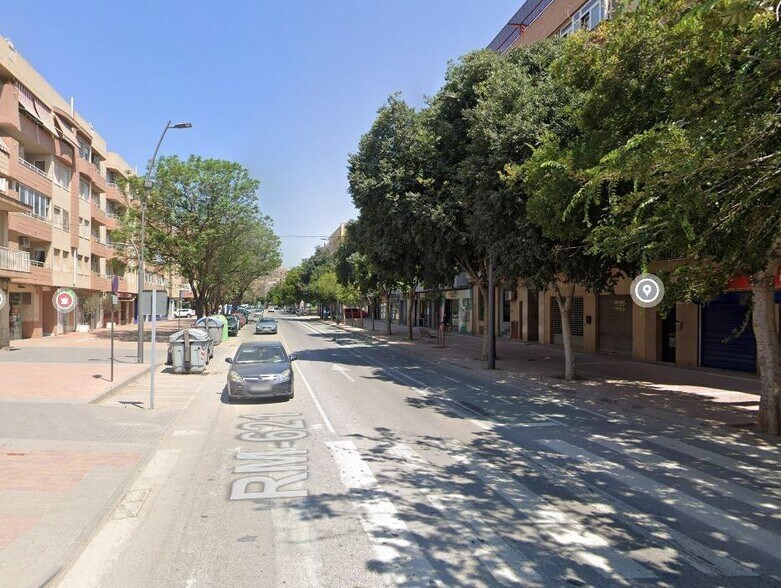 Local en Lorca, Murcia en alquiler - Foto del edificio - Imagen 3 de 3