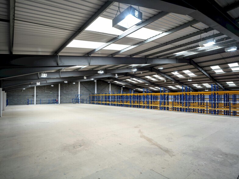 49-53 Standard Rd, London en alquiler - Foto del edificio - Imagen 2 de 9