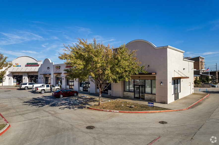 3305 Mayhill Rd, Denton, TX en alquiler - Foto del edificio - Imagen 3 de 10