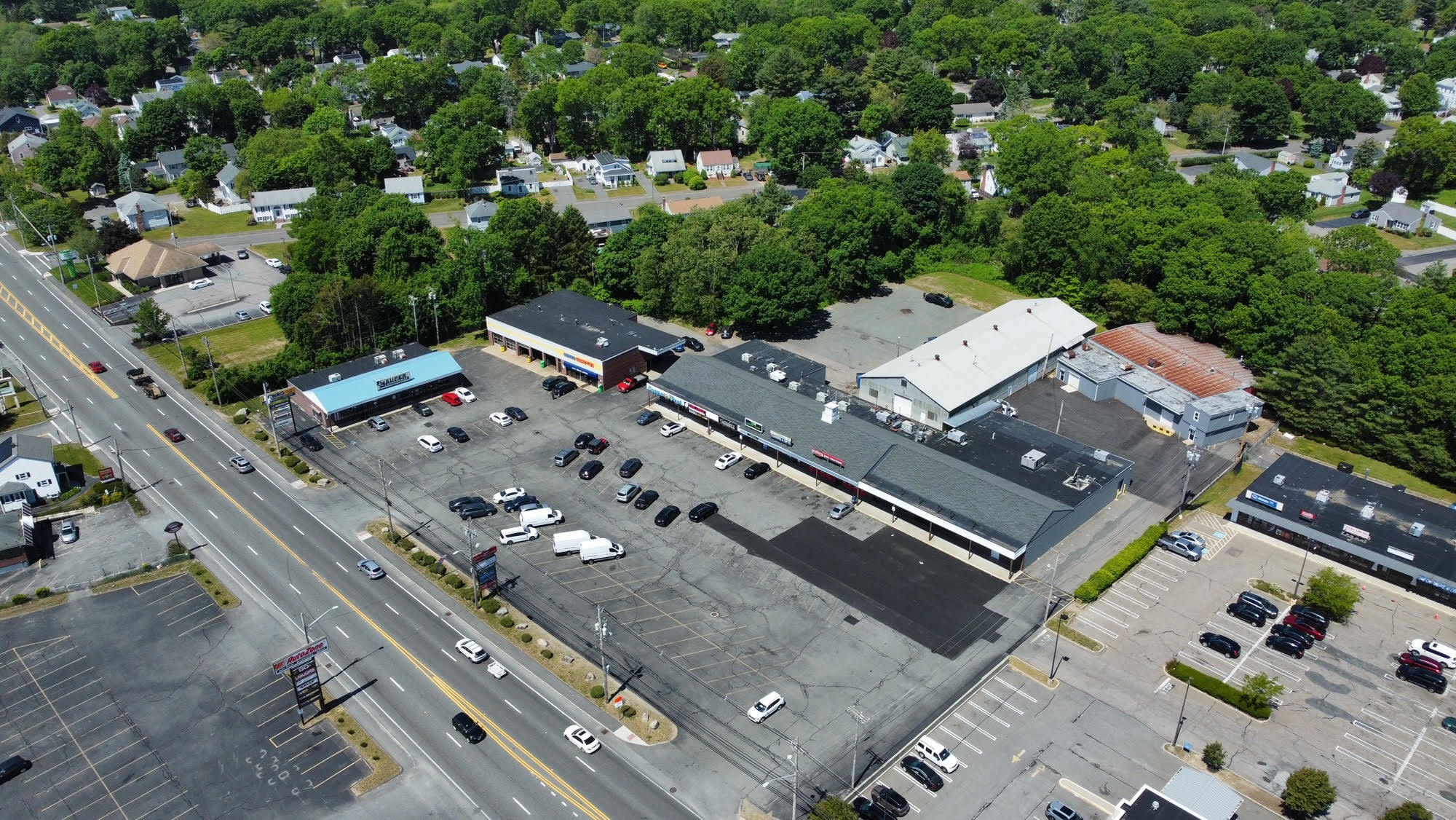 683 Belmont St, Brockton, MA en alquiler Foto del edificio- Imagen 1 de 6