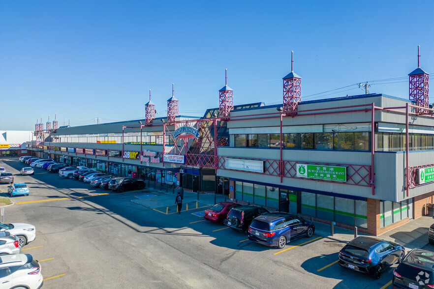 5401 Temple Dr NE, Calgary, AB en alquiler - Foto del edificio - Imagen 2 de 7