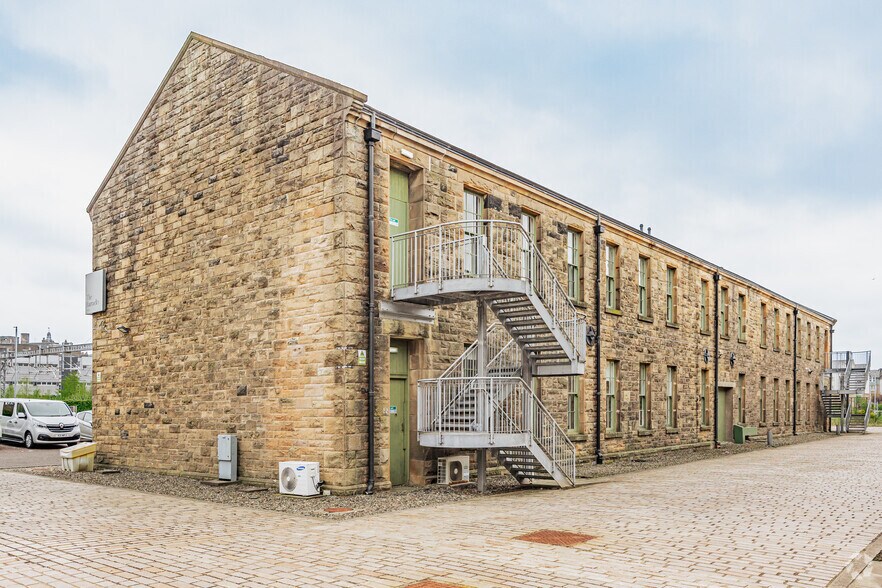 Jubilee House, The Barracks, Forthside Way, Way, Stirling en alquiler - Foto del edificio - Imagen 2 de 4