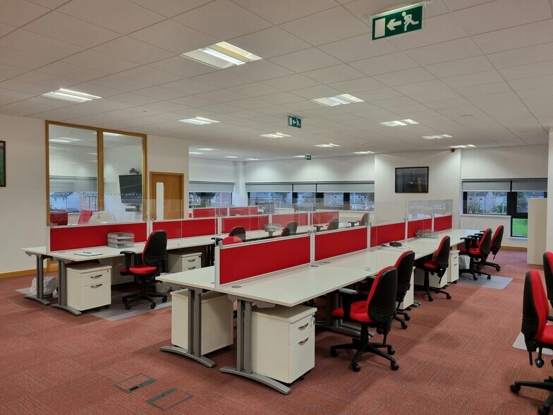 4 Marchfield Dr, Paisley en alquiler - Foto del edificio - Imagen 3 de 10