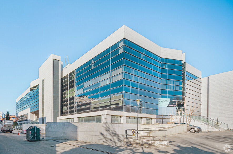 Avenida Industria, 51, Alcobendas, Madrid en alquiler - Foto del edificio - Imagen 1 de 3