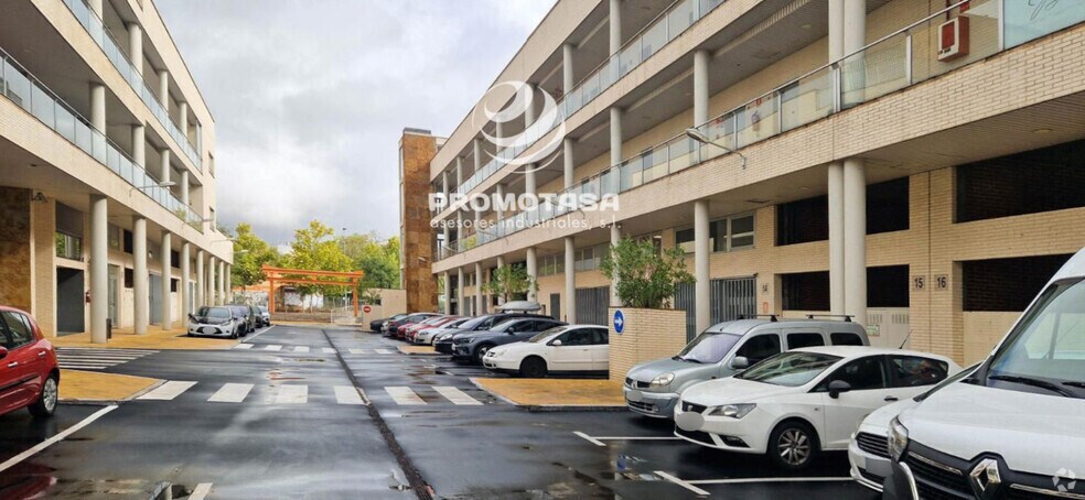 Local en Rivas-Vaciamadrid, Madrid en venta - Foto del interior - Imagen 1 de 1