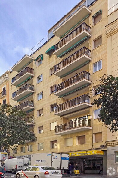 Calle de Toledo, 109, Madrid, Madrid en venta - Foto del edificio - Imagen 2 de 2