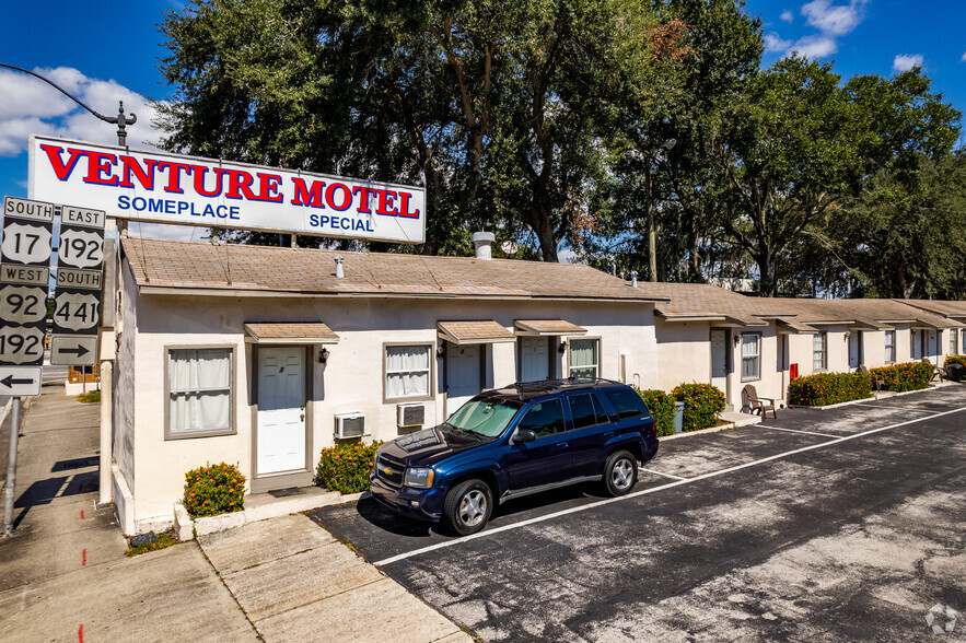 Main Street Downtown Kissimmee Gateway cartera de 3 inmuebles en venta en LoopNet.es - Foto del edificio - Imagen 1 de 7